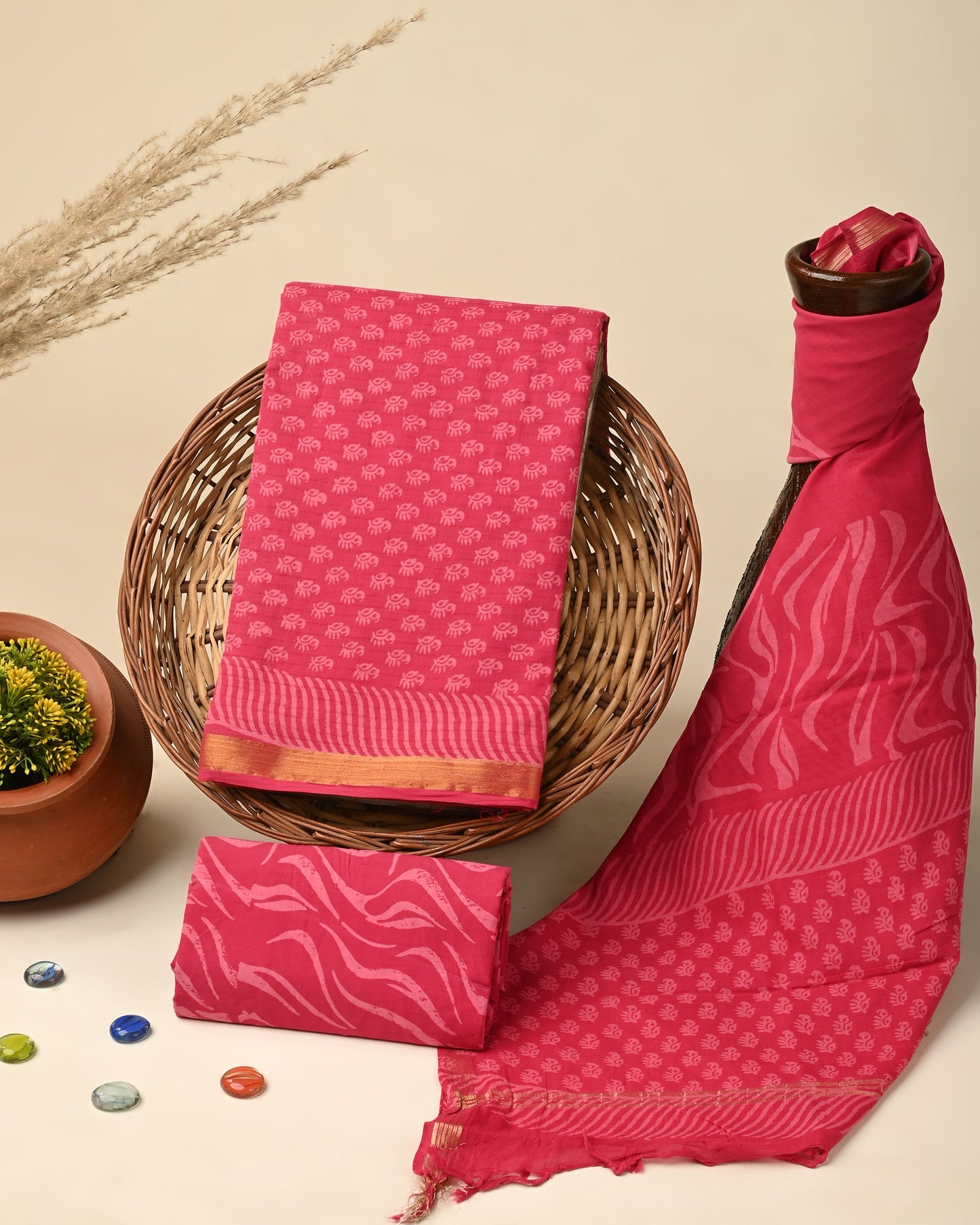 SOUTH COTTON SUITS (MANGALGIRI)