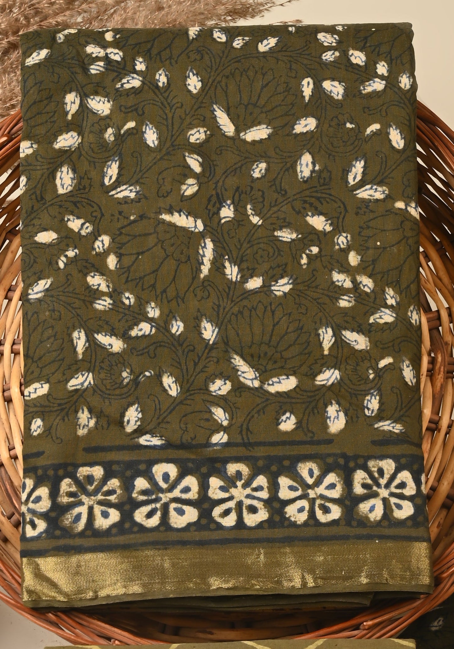 SOUTH COTTON SUITS (MANGALGIRI)
