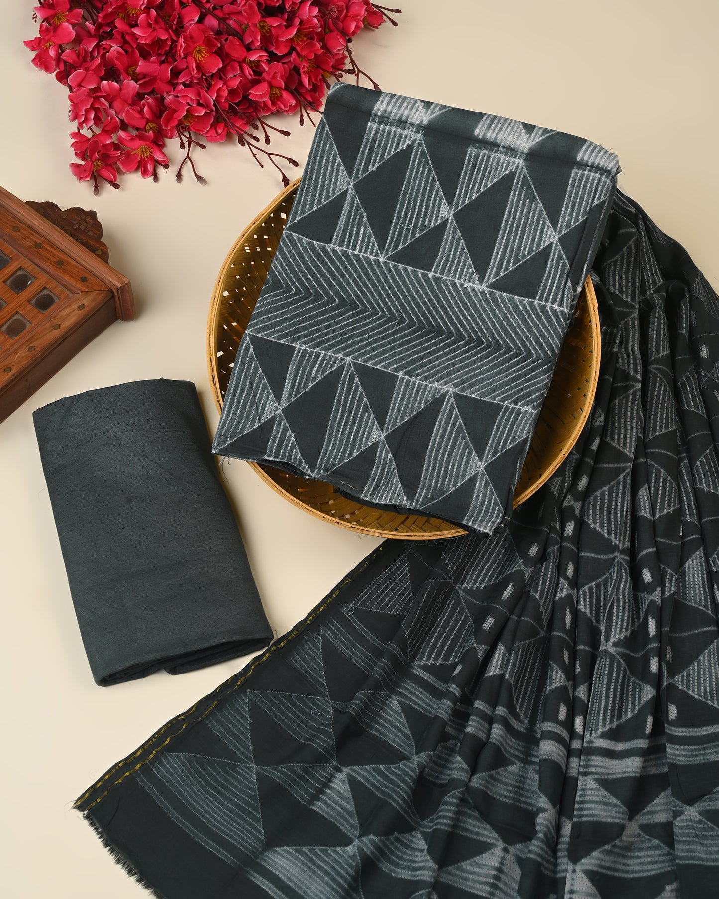 Special Shibori Muslin Suits Sets