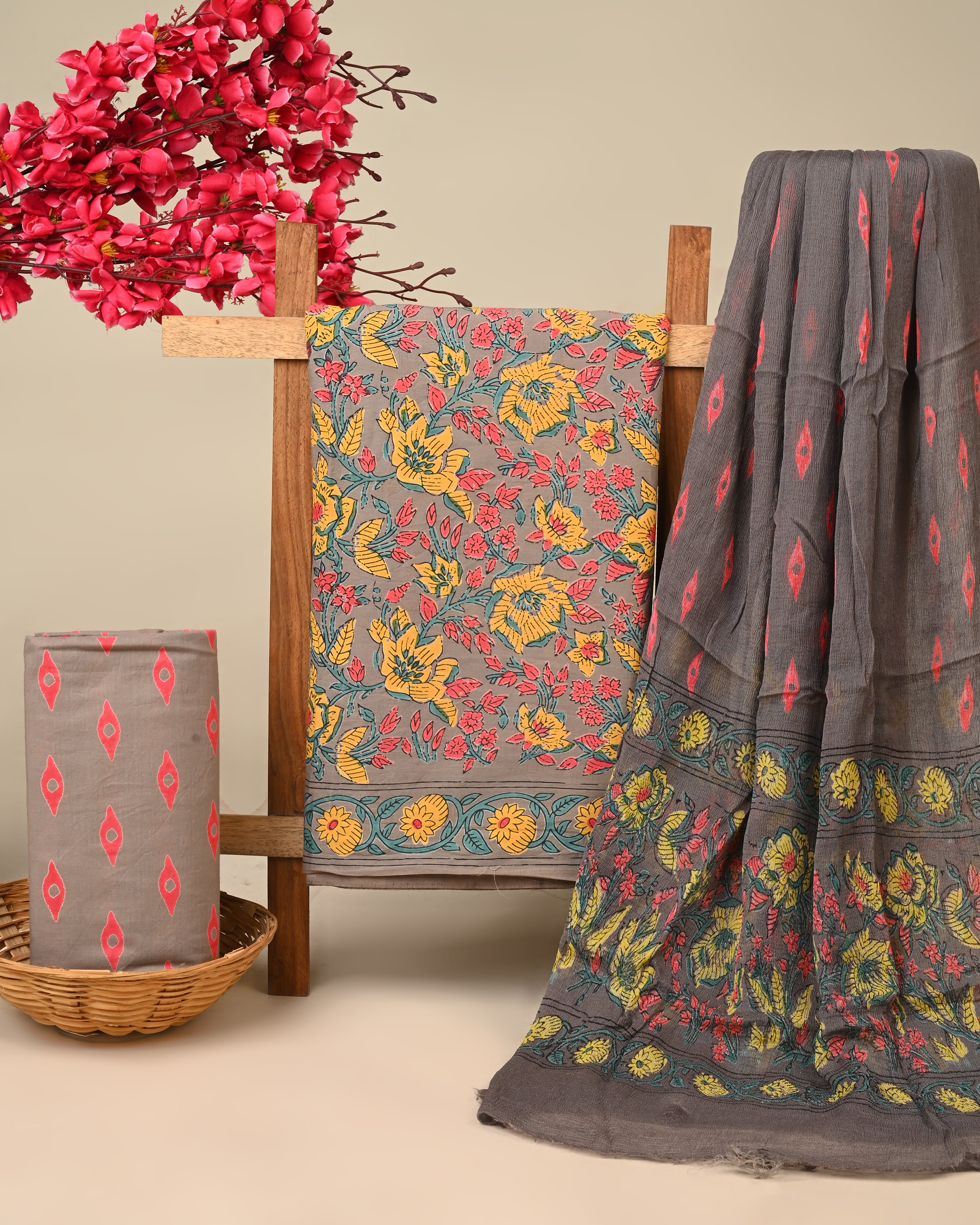 CHIFFON DUPATTA COTTON SUIT