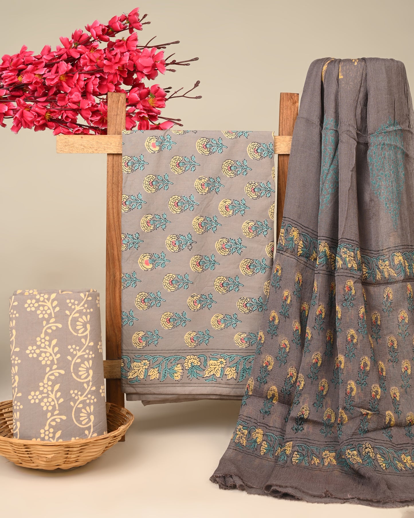CHIFFON DUPATTA COTTON SUIT