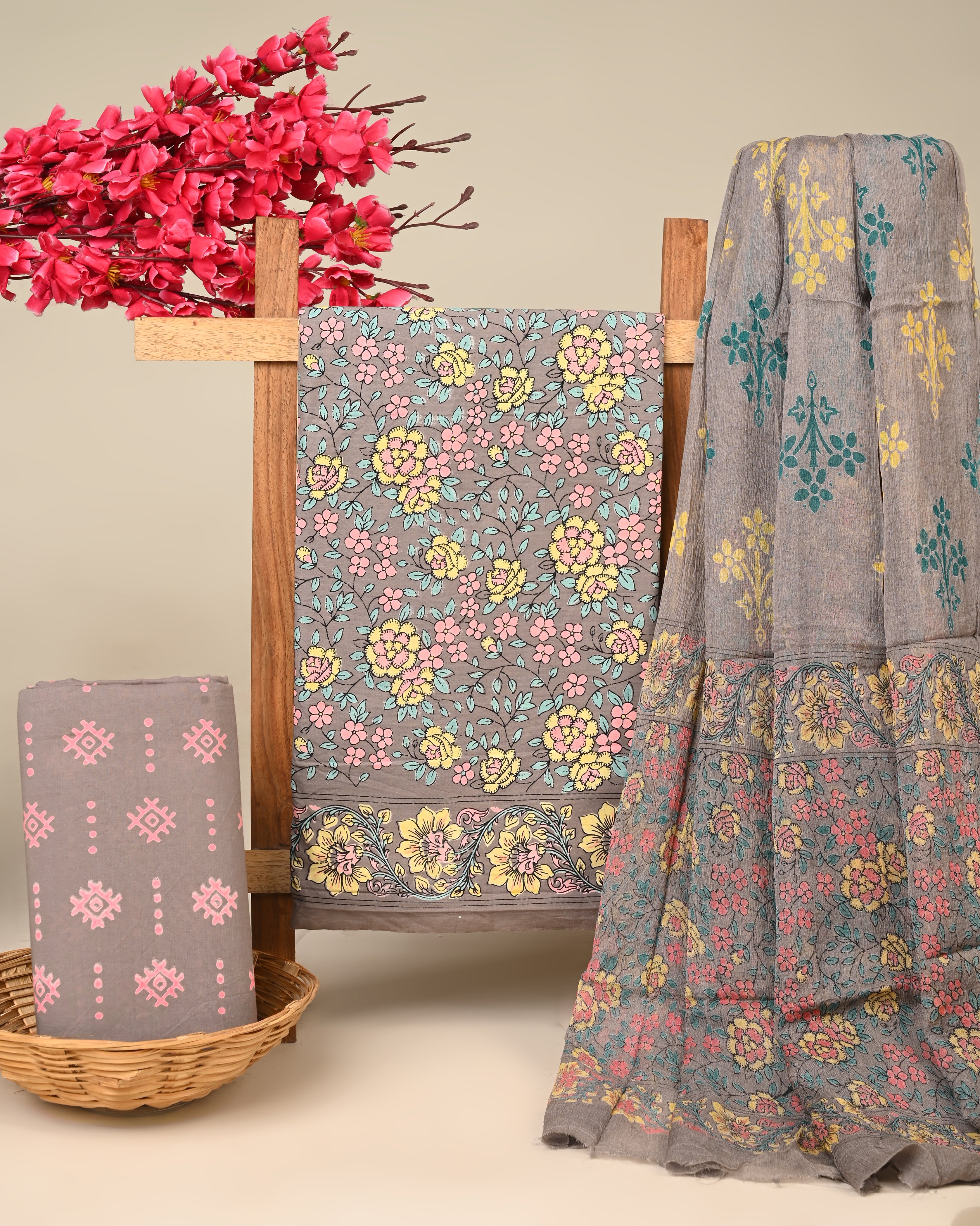 CHIFFON DUPATTA COTTON SUIT