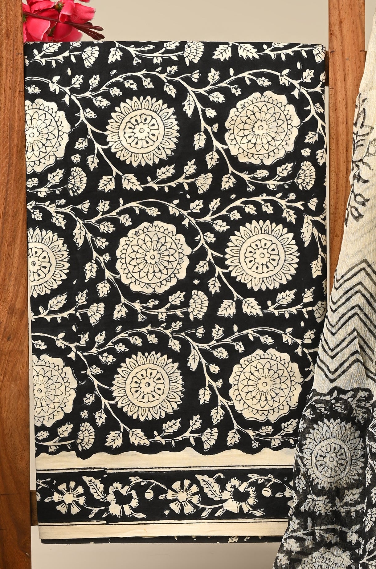 CHIFFON DUPATTA COTTON SUIT