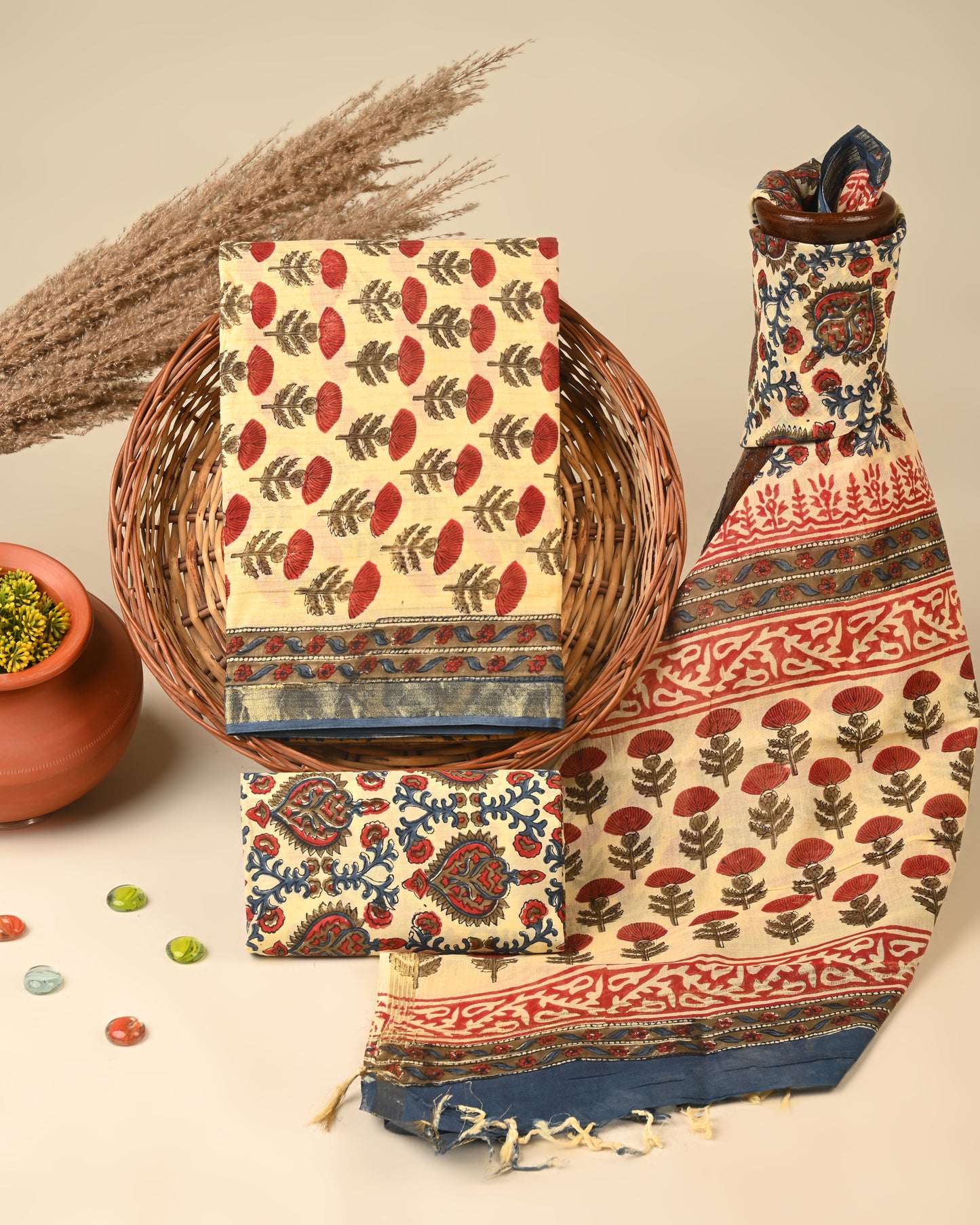 SOUTH COTTON SUITS (MANGALGIRI)
