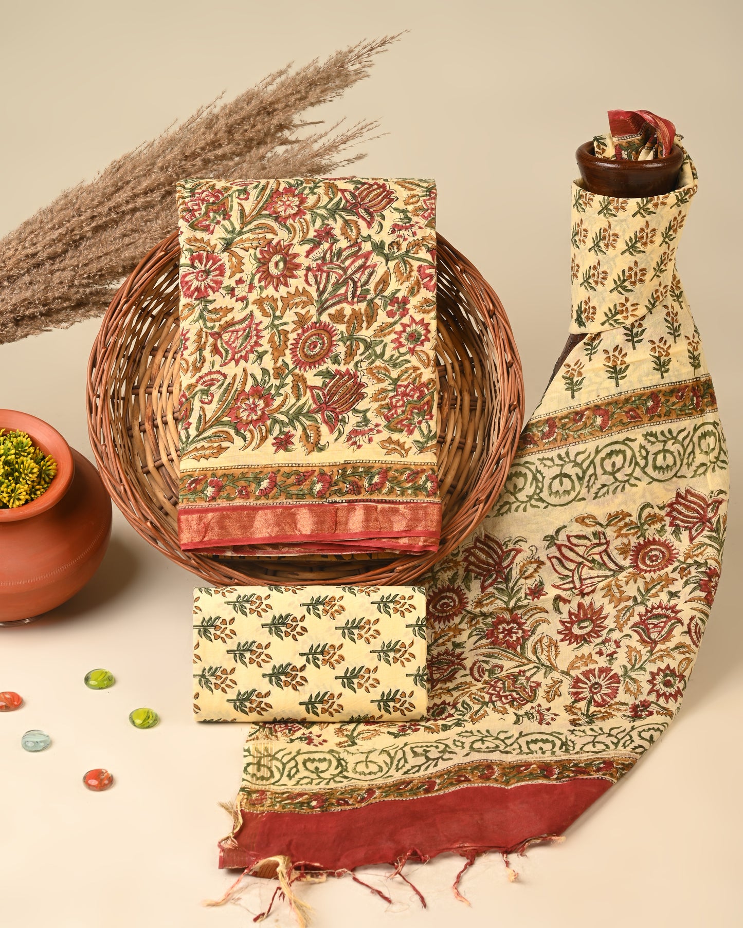 SOUTH COTTON SUITS (MANGALGIRI)
