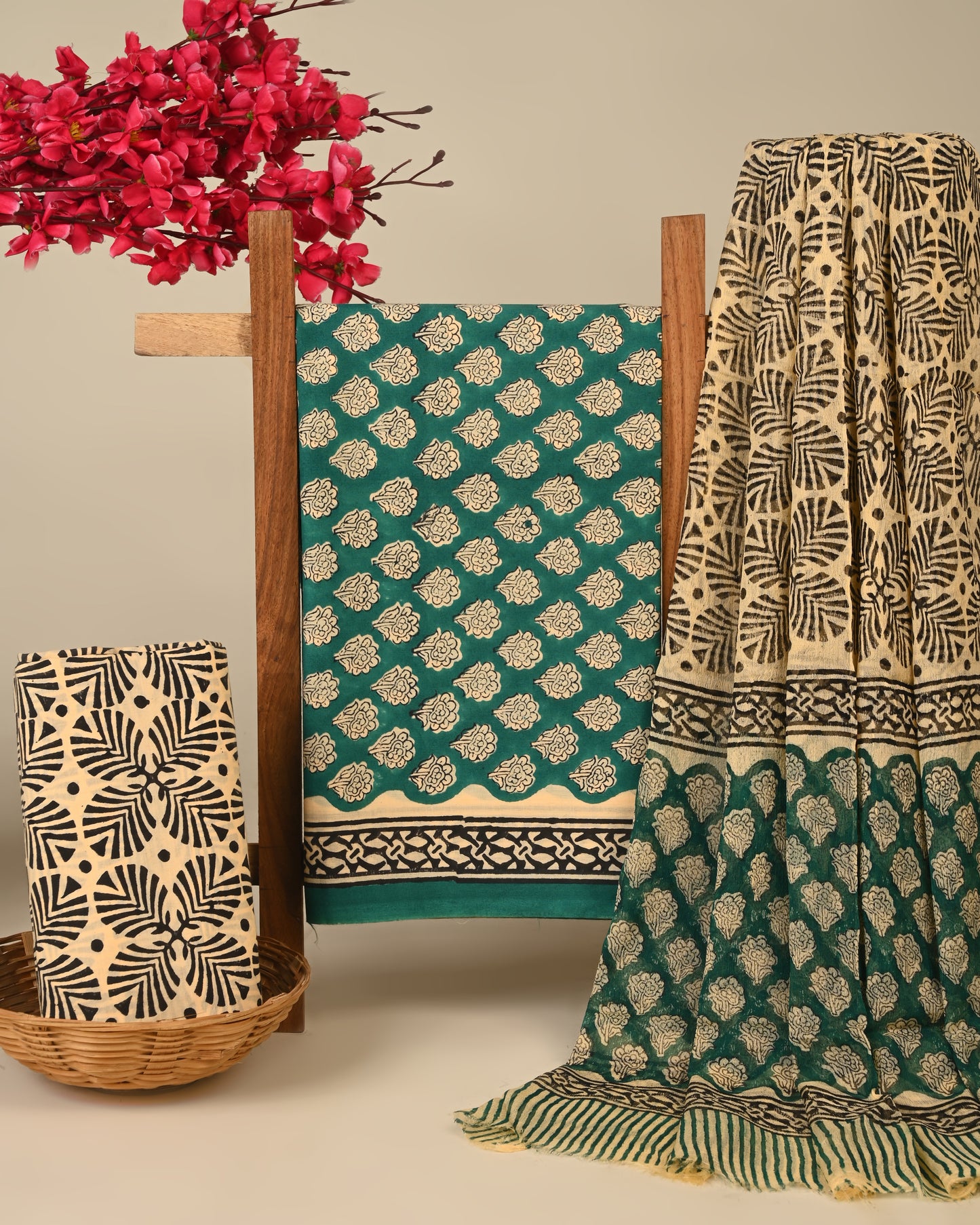 CHIFFON DUPATTA COTTON SUIT