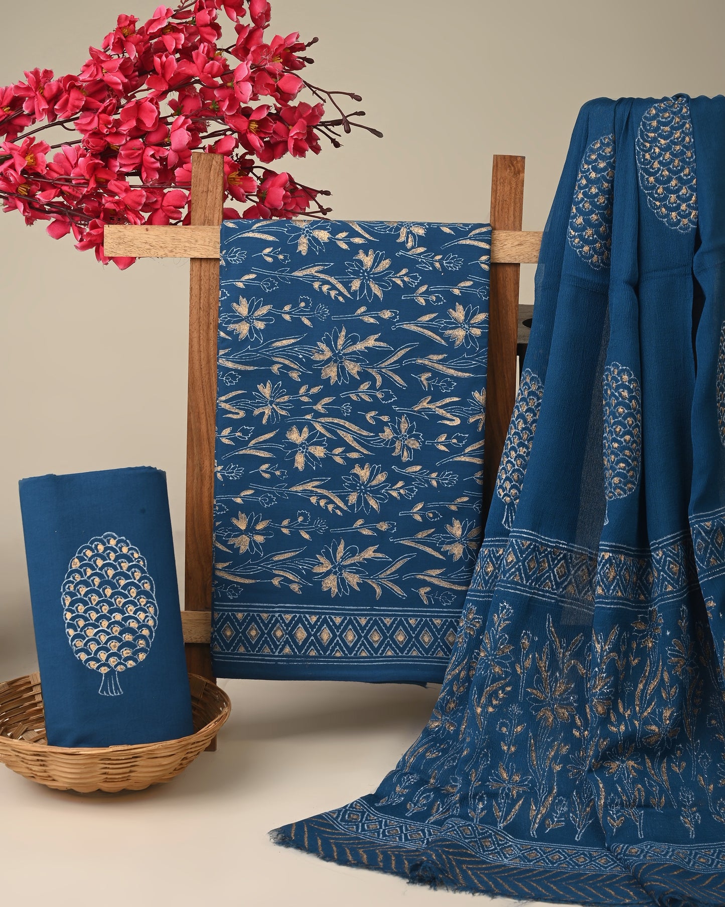 CHIFFON DUPATTA COTTON SUIT