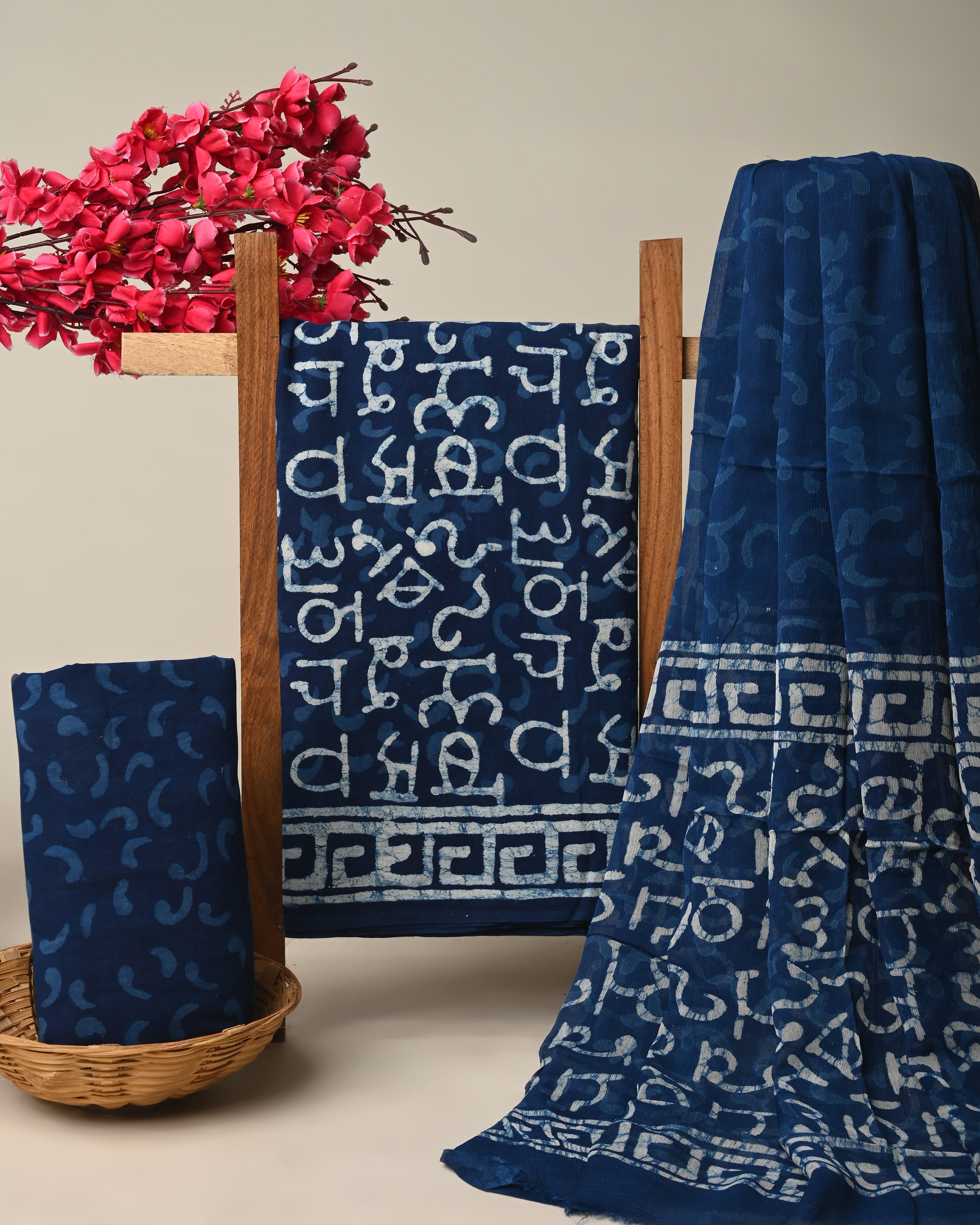 CHIFFON DUPATTA COTTON SUIT