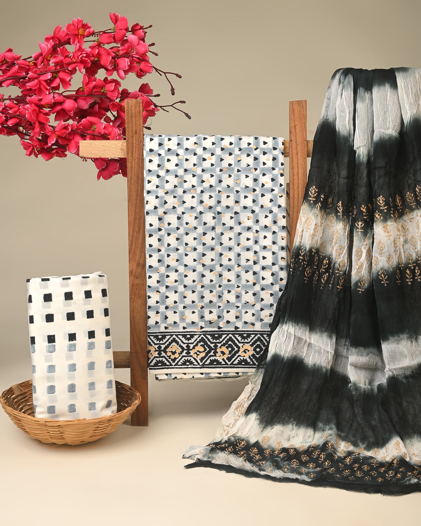 CHIFFON DUPATTA COTTON SUIT