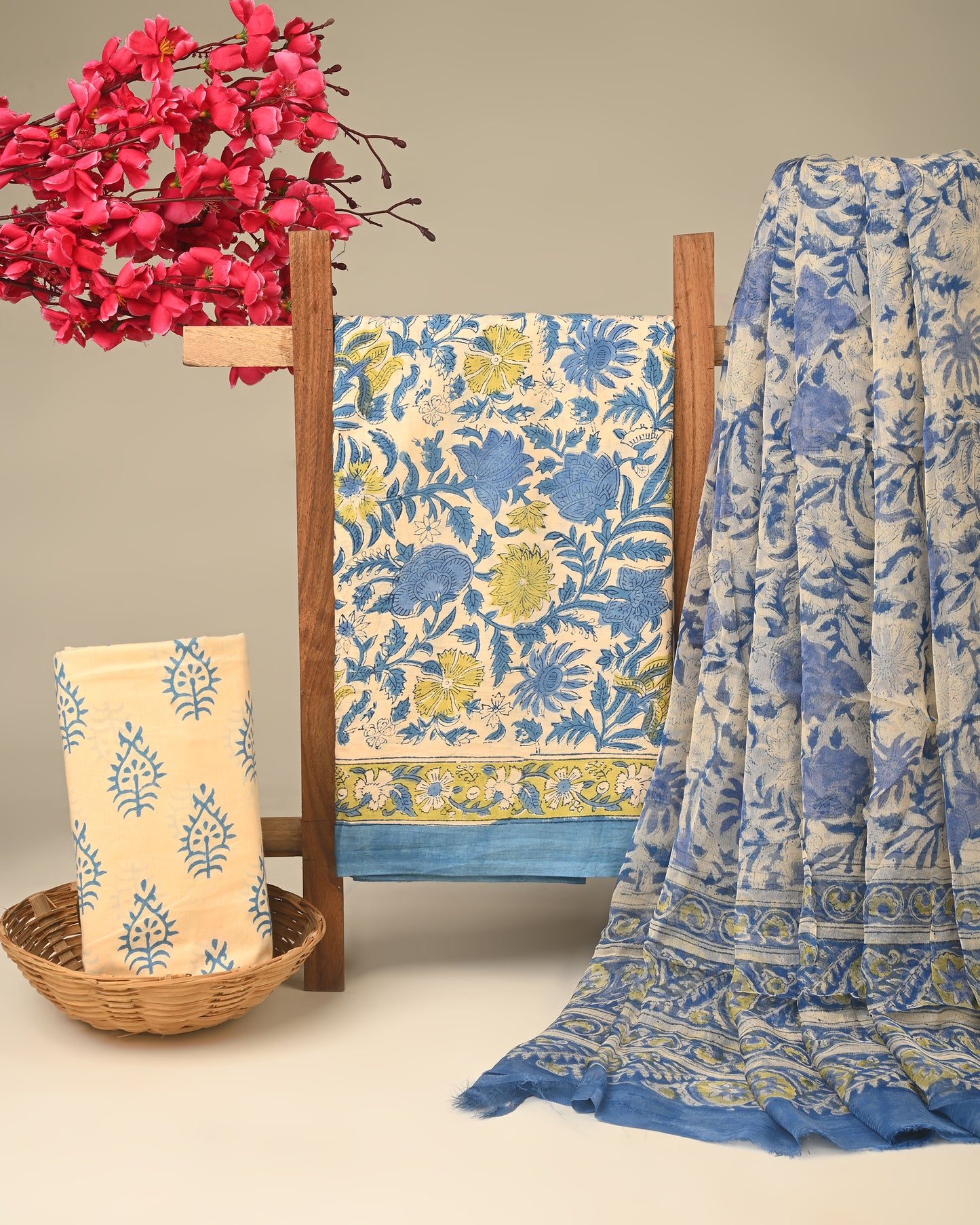 CHIFFON DUPATTA COTTON SUIT